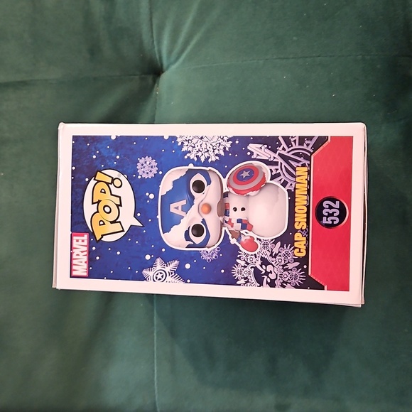 Funko Pop! D.I.Y. Marvel Cap Snowman Bobble-head Captain America Holiday 532 - Picture 6 of 9